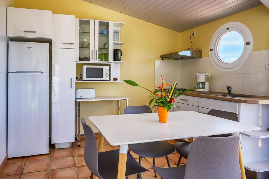 Dhm - Domaine Habitation Merveilleuse La Trinite Εξωτερικό φωτογραφία